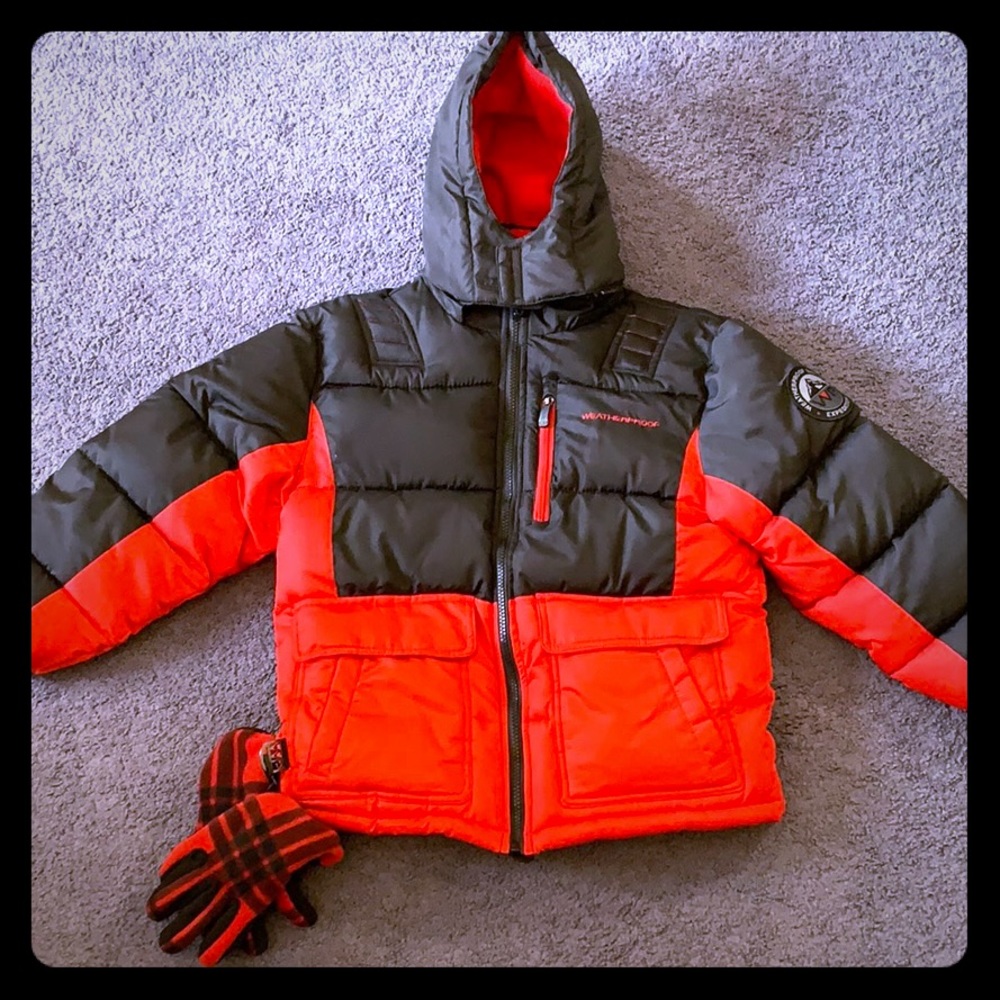 Boys Weatherproof puffer snow jacket & gloves sz8